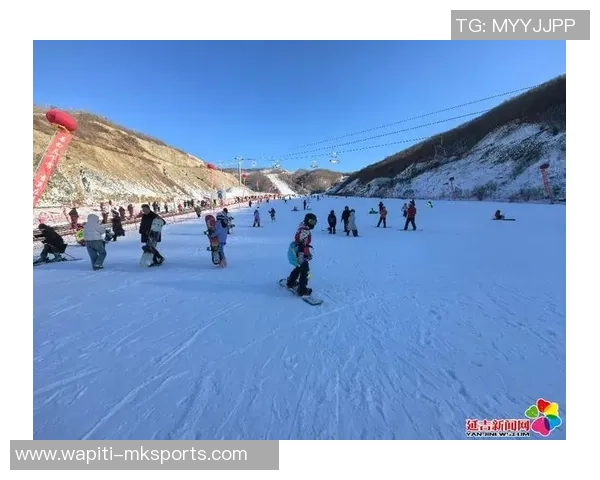 新疆昌吉市努尔加滑雪场：新雪季滑雪场设备晋级行将开板迎客