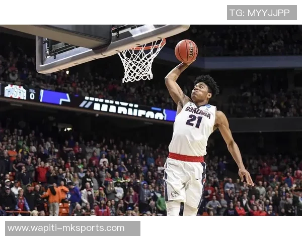 湖人118-116马刺 球员点评：艾顿满分，6人及格，3人低迷